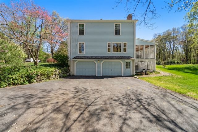 16 Parmenter Rd, Framingham, MA 01701