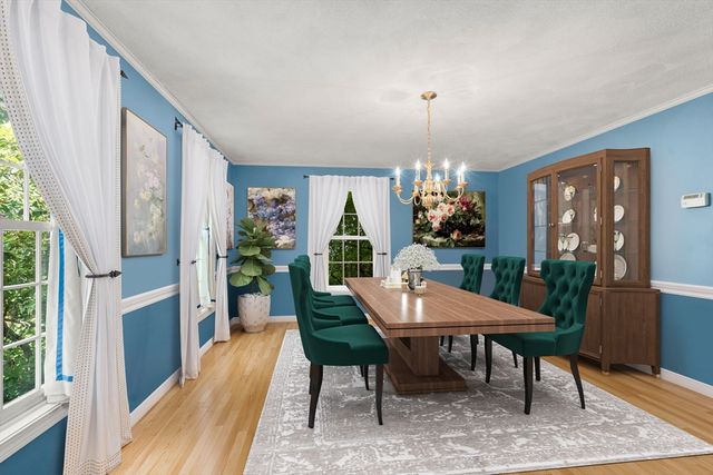 16 Parmenter Rd, Framingham, MA 01701