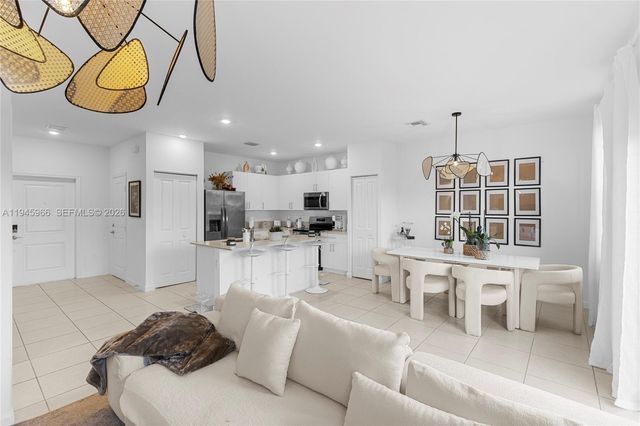 12022 NW 46th St, Coral Springs, FL 33076