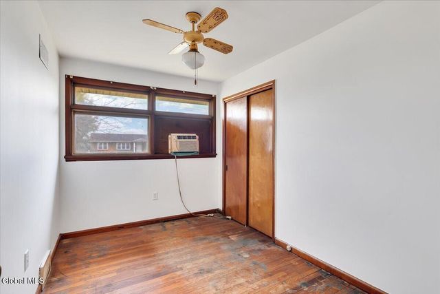 18 Walter Road, Brunswick, NY 12180