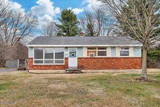 18 Walter Road, Brunswick, NY 12180