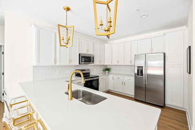 420 Capstone Drive 205, Lynchburg, VA 24502