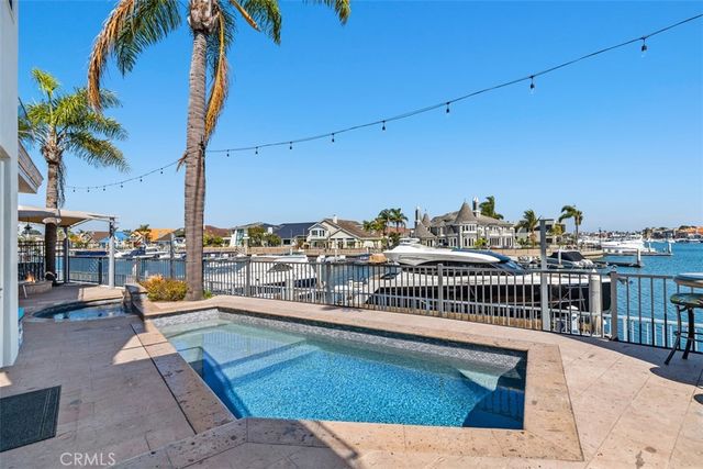 3212 Portofino Circle, Huntington Beach, CA 92649