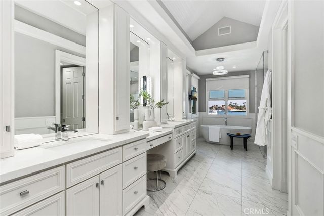 3212 Portofino Circle, Huntington Beach, CA 92649