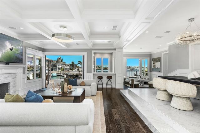 3212 Portofino Circle, Huntington Beach, CA 92649