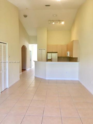 3323 NE 11th Dr -, Homestead, FL 33033