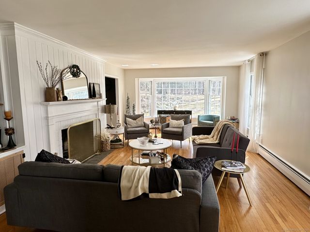277 Indian Rock Road, New Canaan, CT 06840