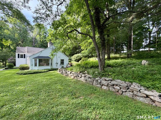 277 Indian Rock Road, New Canaan, CT 06840