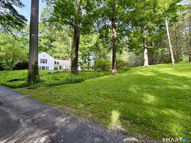 277 Indian Rock Road, New Canaan, CT 06840