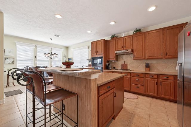 15102 Blackburn Cove Court, Cypress, TX 77429