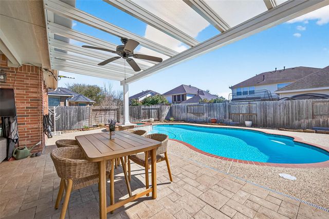 15102 Blackburn Cove Court, Cypress, TX 77429