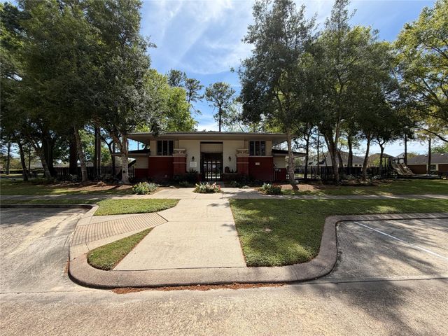 15102 Blackburn Cove Court, Cypress, TX 77429