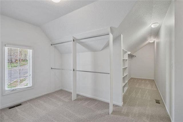 20823 W 94th Street, Lenexa, KS 66220