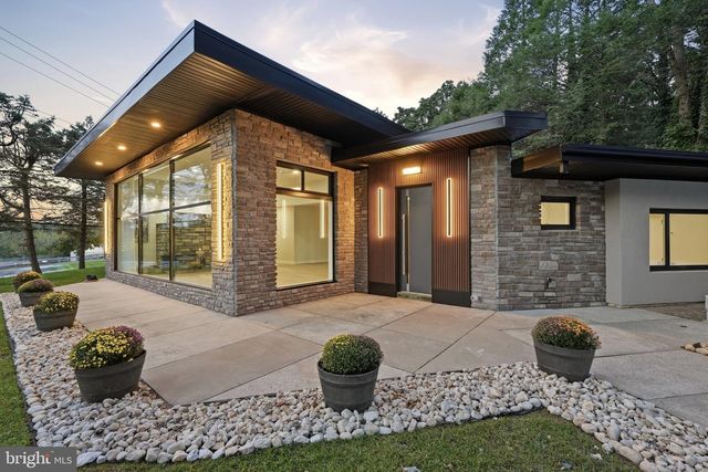 587 MORELAND RD, Huntingdon Valley, PA 19006