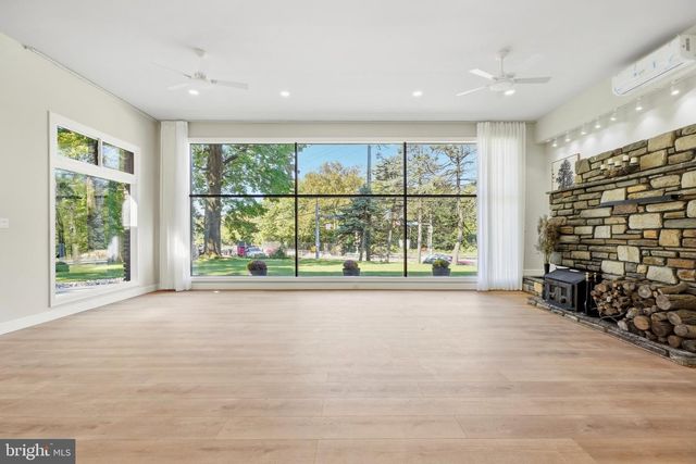 587 MORELAND RD, Huntingdon Valley, PA 19006