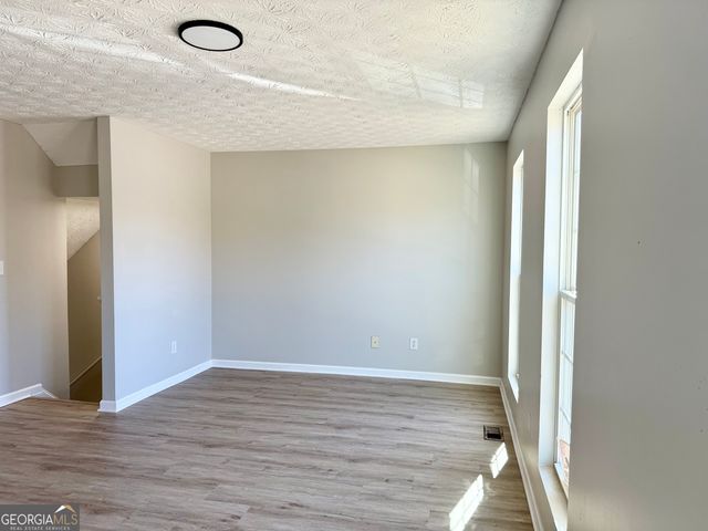 1708 Redan E, Lithonia, GA 30058