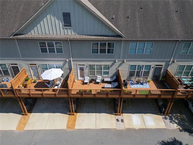 1215 Poston Place SE, Smyrna, GA 30080