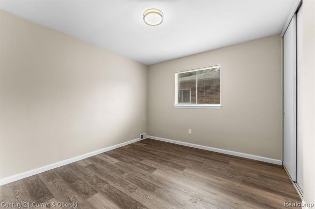9077 Riverview Avenue, Redford, MI 48239