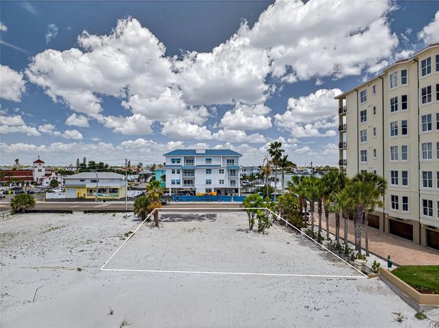 13642 GULF BOULEVARD, Madeira Beach, FL 33708