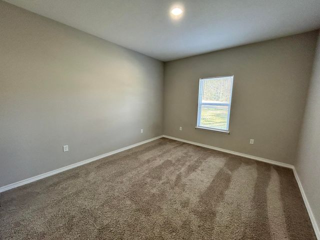 6737 Sarah Ann Way, Laurel Hill, FL 32567