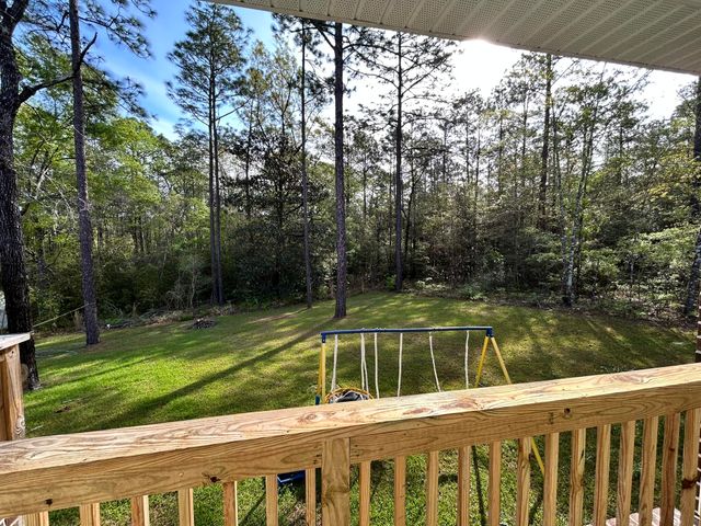 6737 Sarah Ann Way, Laurel Hill, FL 32567