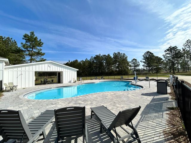 6737 Sarah Ann Way, Laurel Hill, FL 32567