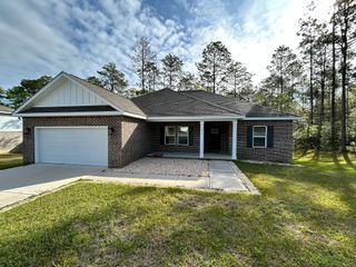 6737 Sarah Ann Way, Laurel Hill, FL 32567