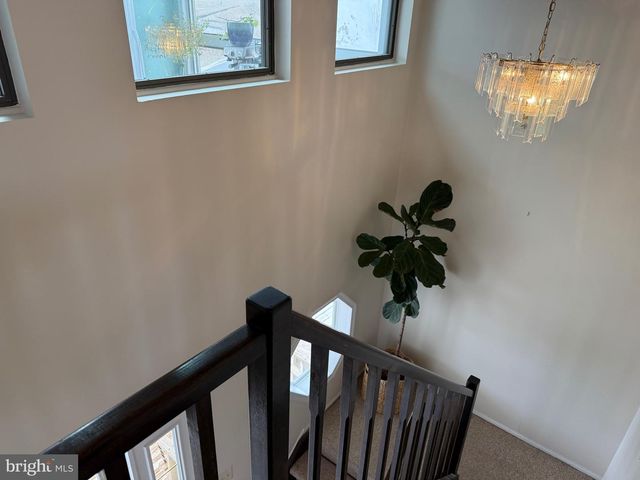 102 JEANNE DR, Manahawkin, NJ 08050