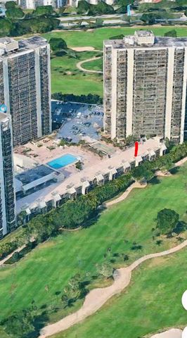 20365 W Country Club Drive TH24, Aventura, FL 33180