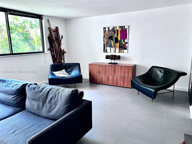 20365 W Country Club Drive TH24, Aventura, FL 33180