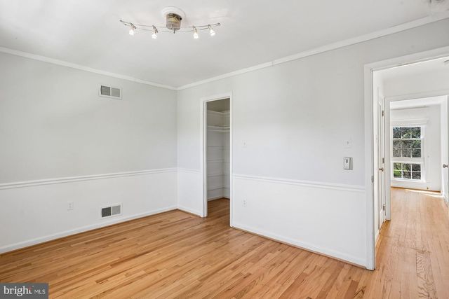 3 HITCHING POST PL, North Bethesda, MD 20852