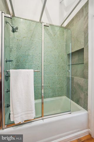 3 HITCHING POST PL, North Bethesda, MD 20852