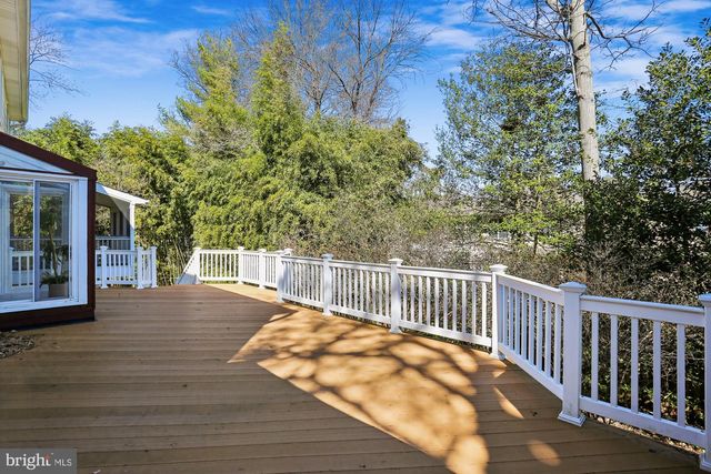 3 HITCHING POST PL, North Bethesda, MD 20852