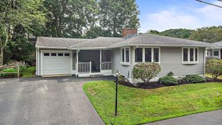 8 Cedardale Road, Lynn, MA 01904