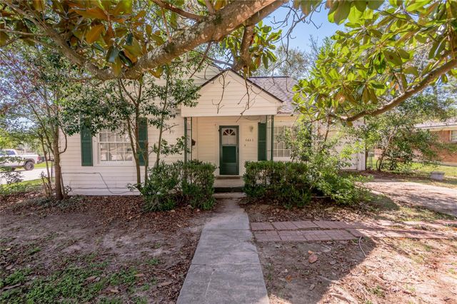 1415 22nd Street, Huntsville, TX 77340