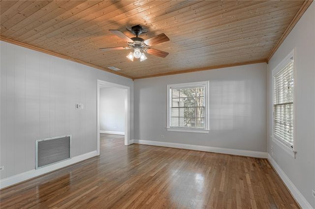 1415 22nd Street, Huntsville, TX 77340