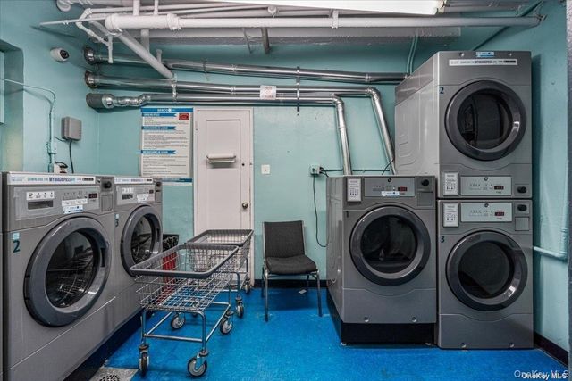 9011 35 Avenue 3T, Jackson Heights, NY 11372