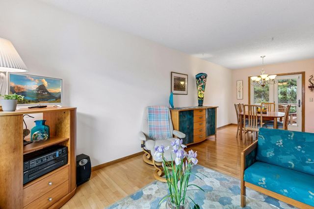 5764 W 136th Court, Savage, MN 55378