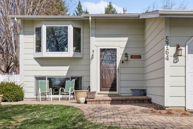 5764 W 136th Court, Savage, MN 55378