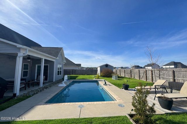 1000 Flounder Run, New Bern, NC 28562