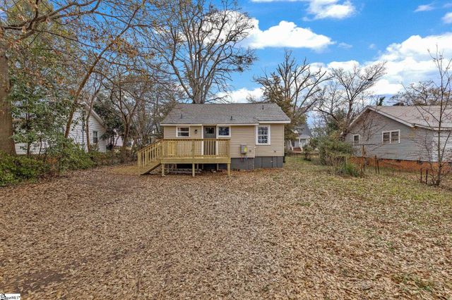 9 Brooks Avenue, Greenville, SC 29617