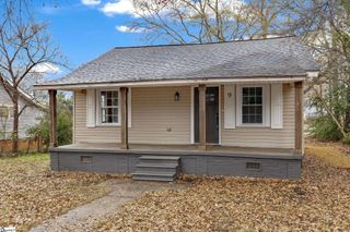 9 Brooks Avenue, Greenville, SC 29617