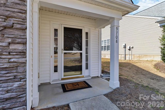 9708 Kestral Ridge Drive, Charlotte, NC 28269