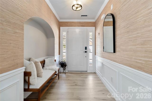 9708 Kestral Ridge Drive, Charlotte, NC 28269