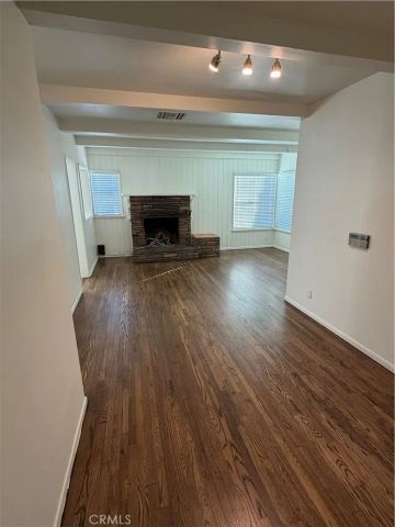 7402 Haskell, Van Nuys, CA 91406