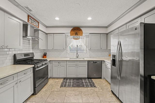 9530 Arcade Drive, Spring, TX 77379