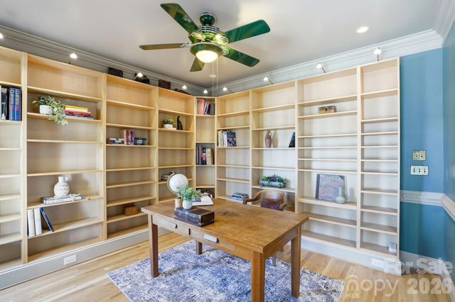 416 E Park Avenue, Charlotte, NC 28203