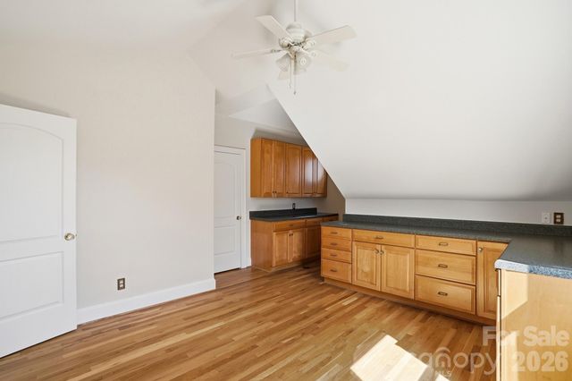 416 E Park Avenue, Charlotte, NC 28203