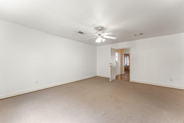 5135 Edloe Street, Houston, TX 77005