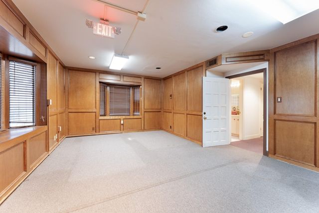 5135 Edloe Street, Houston, TX 77005